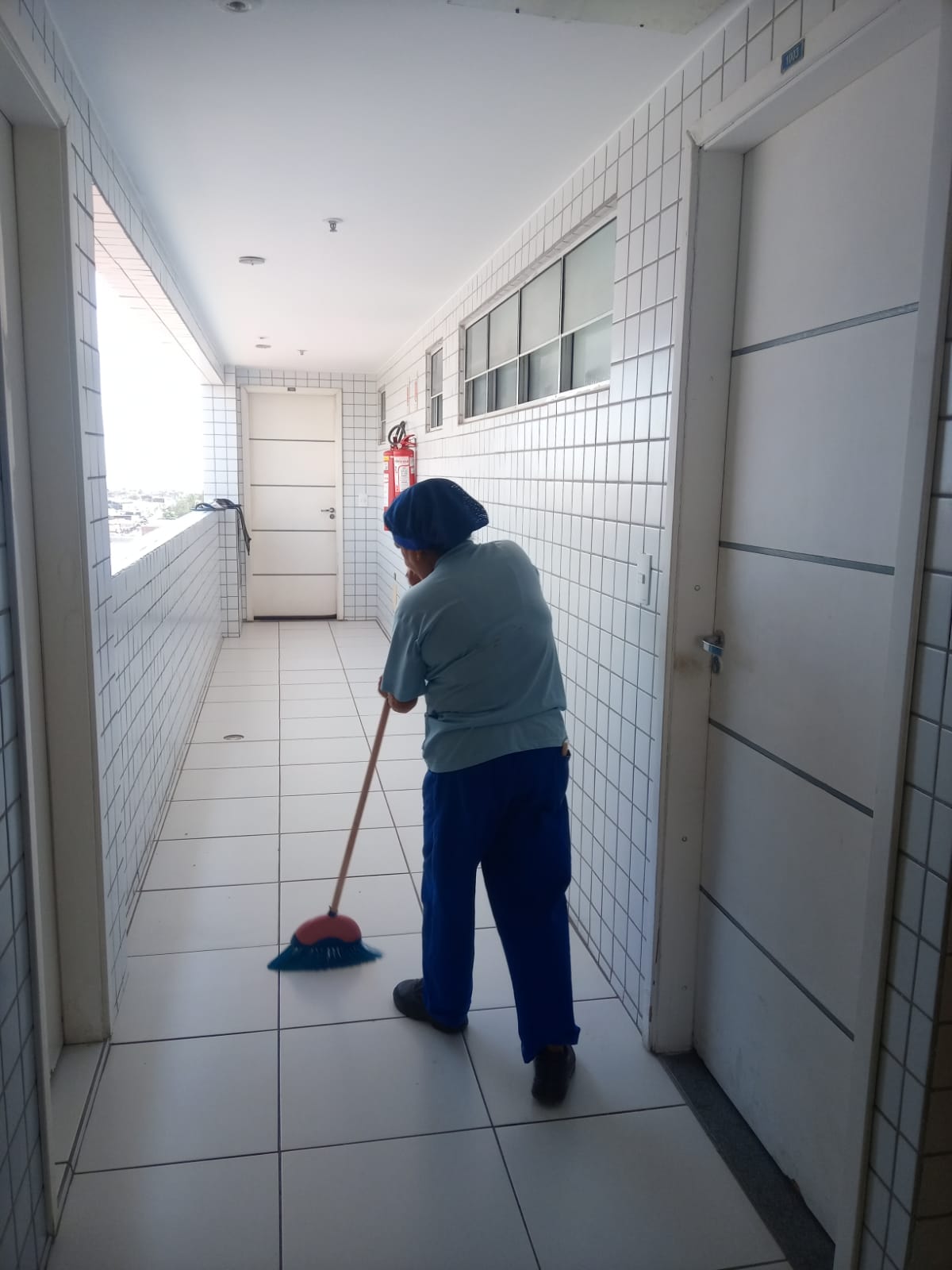 limpeza profissional para condominios 2.jpeg